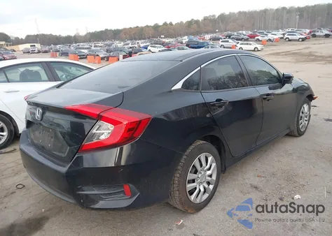 2018 Honda Civic Lx z USA, uszkodzony, nr VIN 2HGFC2F58JH582248